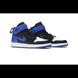 Air Jordan 1 Hi FlyEase